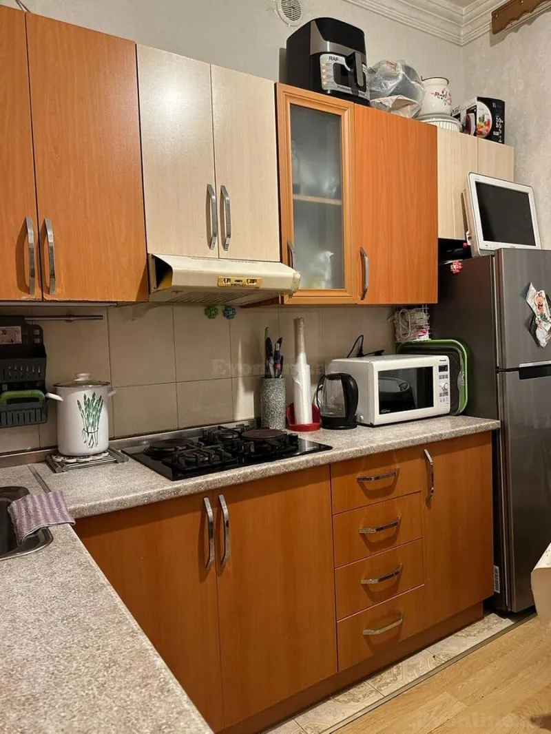 Kirayə verilir 3 otaqlı Mənzil Köhnə tikili 100 m² Nəsimi r. - şəkil 11