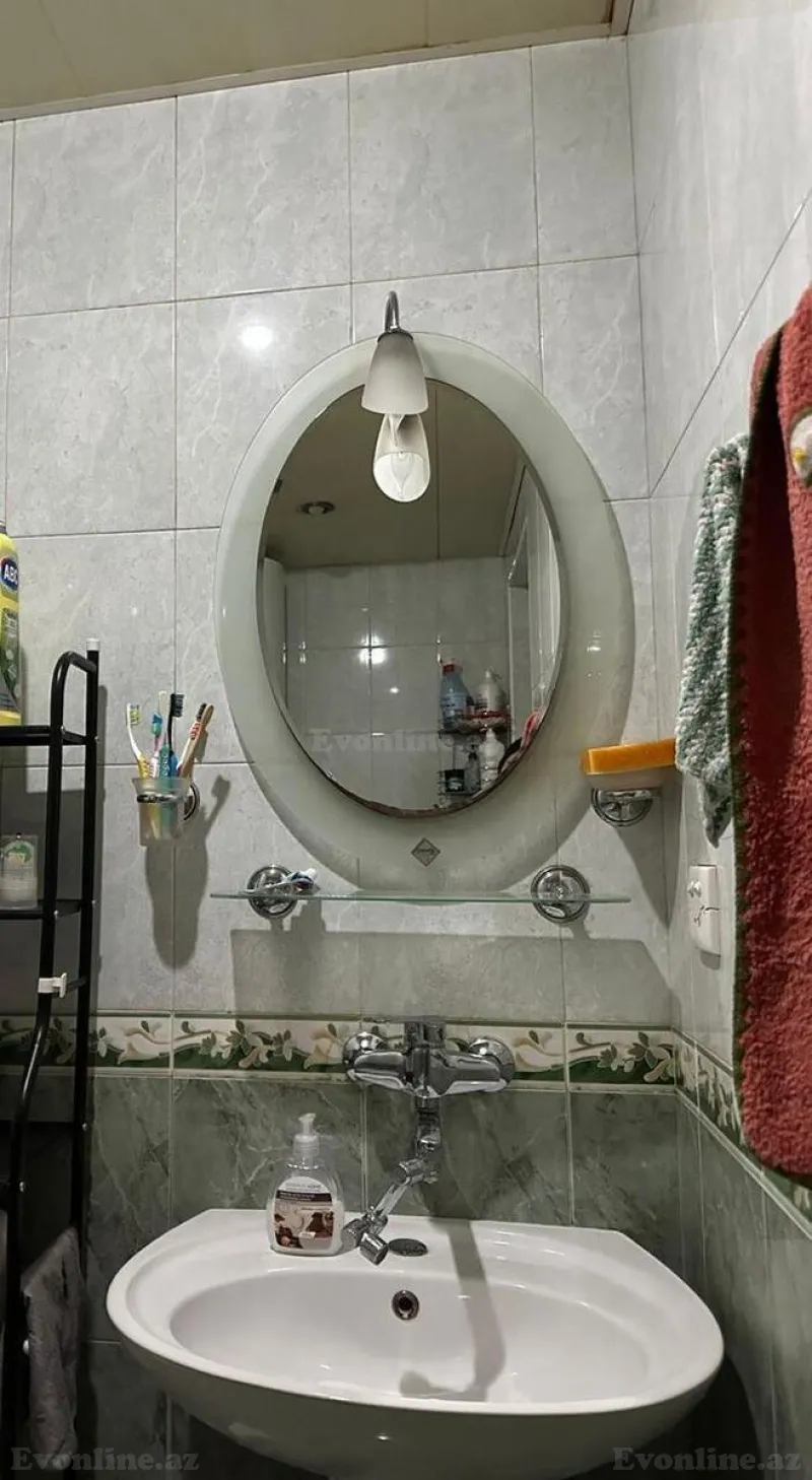 Kirayə verilir 3 otaqlı Mənzil Köhnə tikili 100 m² Nəsimi r. - şəkil 17