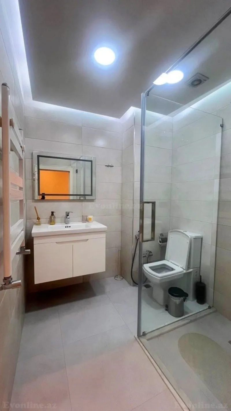 Kirayə verilir 5 otaqlı Mənzil Yeni tikili 340 m² İçərişəhər m. - şəkil 9