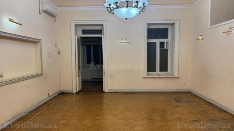 Kirayə verilir Ofis 370 m² İçərişəhər m. - şəkil 4