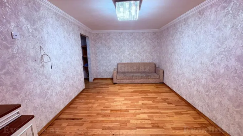 Satılır 3 otaqlı Mənzil Köhnə tikili 55 m² Dərnəgül m.