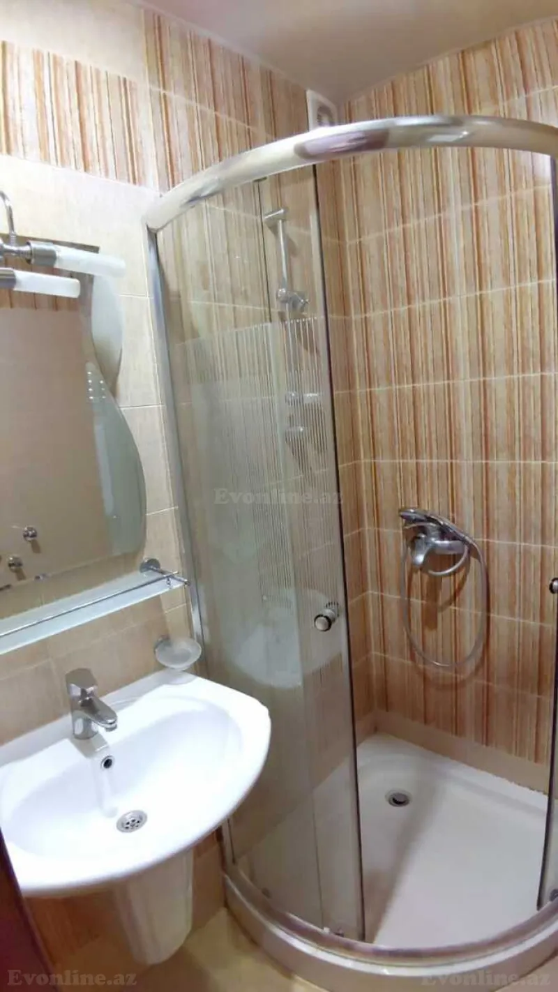 Kirayə verilir 3 otaqlı Mənzil Köhnə tikili 95 m² Sahil m. - şəkil 11