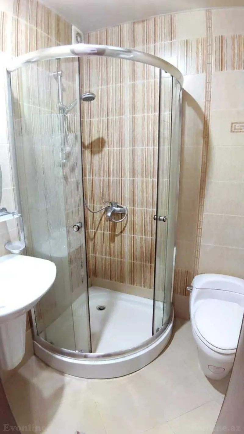 Kirayə verilir 3 otaqlı Mənzil Köhnə tikili 95 m² Sahil m. - şəkil 13