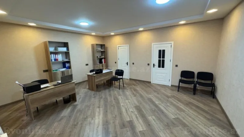 Kirayə verilir Ofis 45 m² Qara Qarayev m.