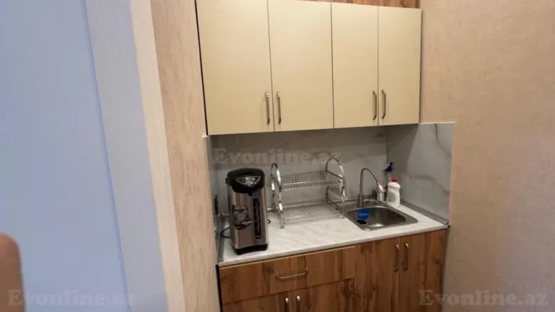 Kirayə verilir Ofis 45 m² Qara Qarayev m. - şəkil 5