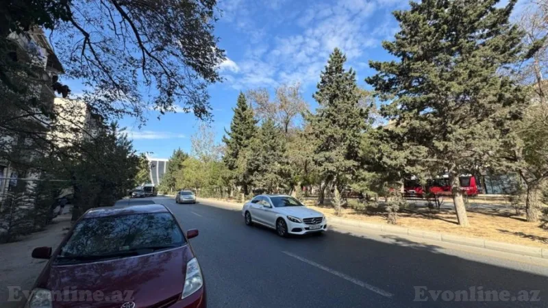 Kirayə verilir Ofis 45 m² Qara Qarayev m. - şəkil 16