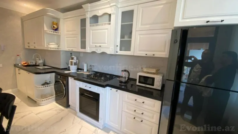 Satılır 3 otaqlı Mənzil Yeni tikili 110 m² Elmlər Akademiyası m. - şəkil 2