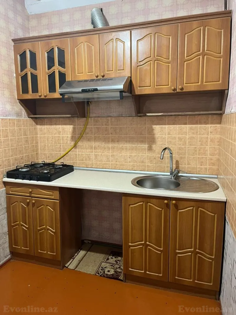 Kirayə verilir 1 otaqlı Mənzil Köhnə tikili 36 m² Suraxanı r. - şəkil 2