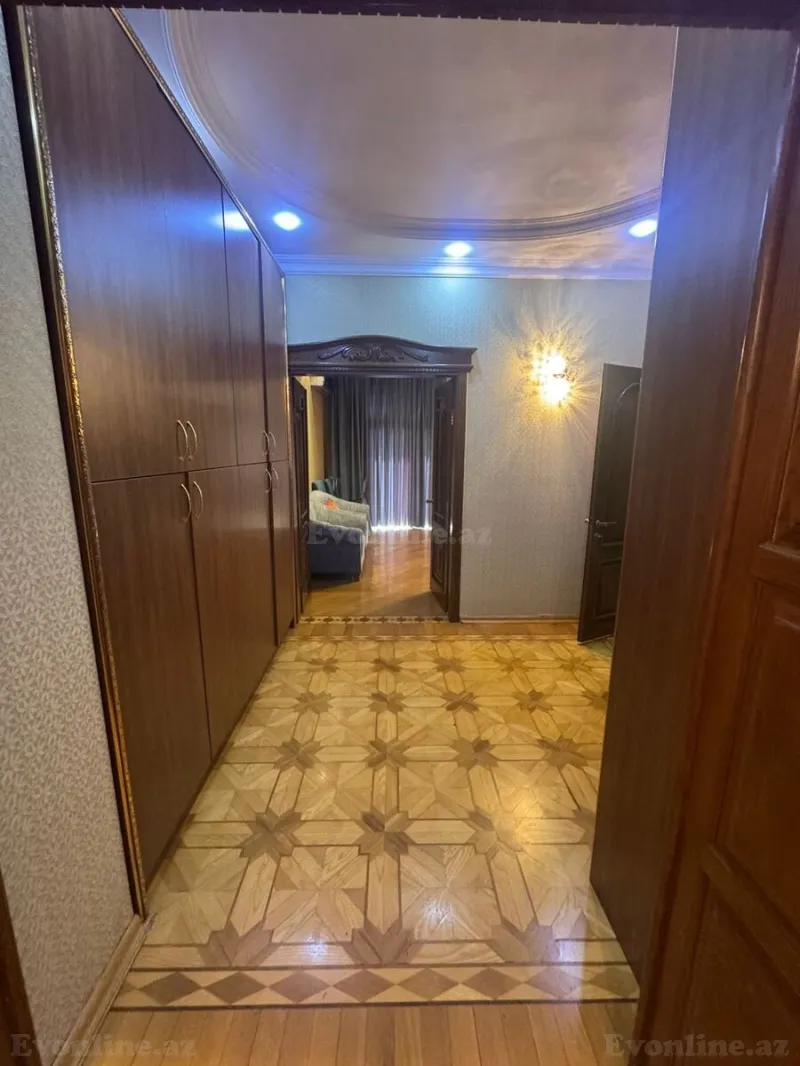 Satılır 3 otaqlı Mənzil Yeni tikili 171 m² Nərimanov r. - şəkil 15