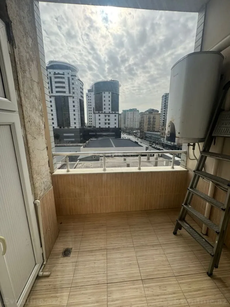 Satılır 3 otaqlı Mənzil Yeni tikili 171 m² Nərimanov r. - şəkil 21