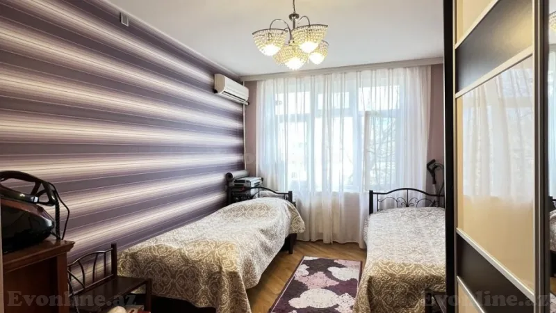 Satılır 2 otaqlı Mənzil Köhnə tikili 55 m² Yasamal r. - şəkil 11