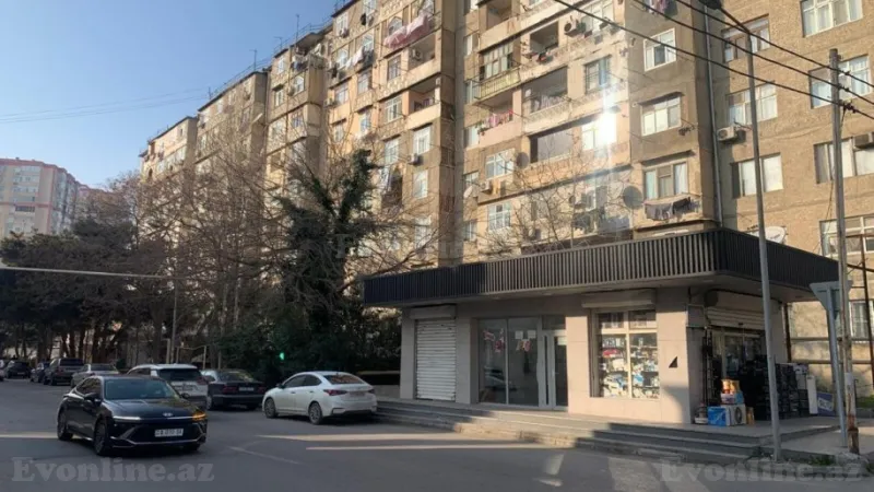 Satılır 3 otaqlı Mənzil Köhnə tikili 85 m² 8-ci mikrorayon - şəkil 2