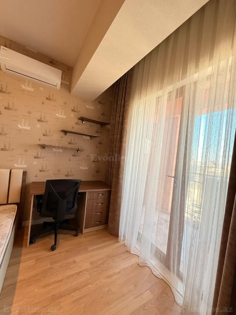 Kirayə verilir 3 otaqlı Mənzil Yeni tikili 147 m² Xətai m. - şəkil 19