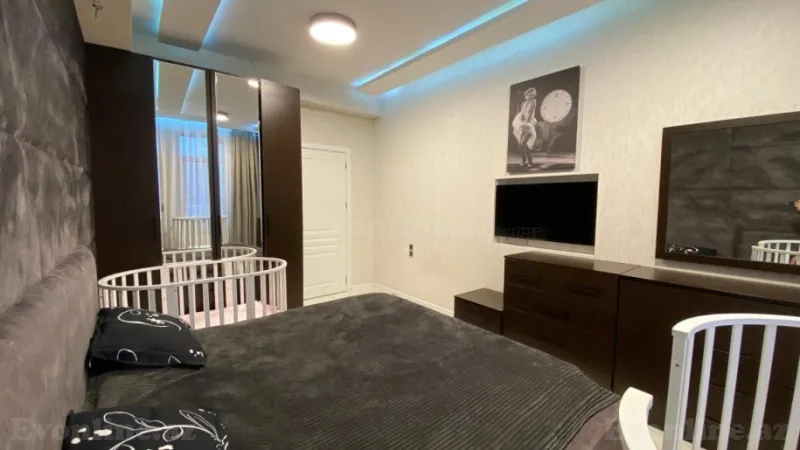 Satılır 2 otaqlı Mənzil Yeni tikili 90 m² Yasamal - şəkil 12