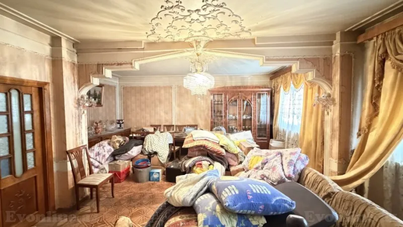 Satılır 4 otaqlı Mənzil Köhnə tikili 109 m² Əhmədli