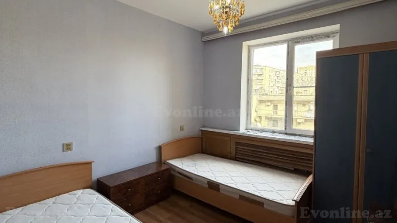 Satılır 4 otaqlı Mənzil Köhnə tikili 109 m² Əhmədli - şəkil 7