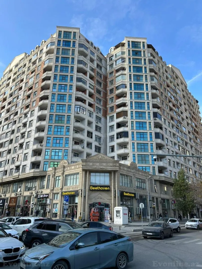 Kirayə verilir 3 otaqlı Mənzil Yeni tikili 90 m² Nəriman Nərimanov m.
