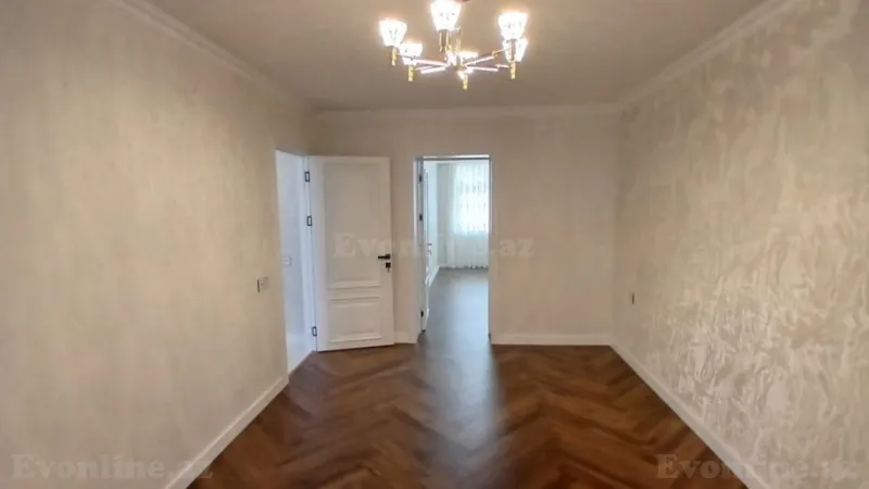 Satılır 2 otaqlı Mənzil Köhnə tikili 60 m² 8-ci kilometr