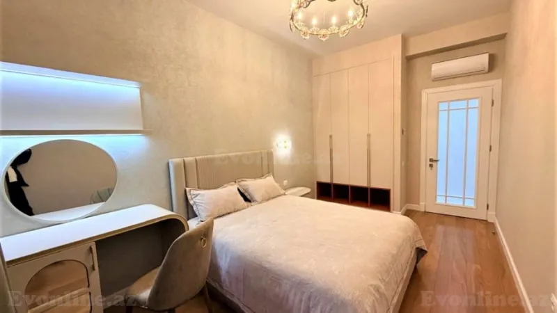 Kirayə verilir 4 otaqlı Mənzil Yeni tikili 250 m² Xətai r. - şəkil 13