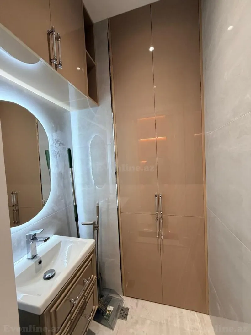 Kirayə verilir 4 otaqlı Mənzil Yeni tikili 250 m² Xətai r. - şəkil 21