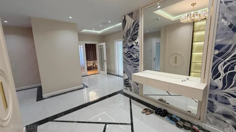 Kirayə verilir 4 otaqlı Mənzil Yeni tikili 250 m² Xətai r. - şəkil 25