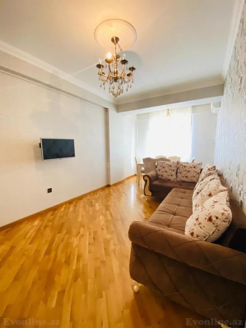 Kirayə verilir 2 otaqlı Mənzil Yeni tikili 70 m² Qara Qarayev m. - şəkil 2