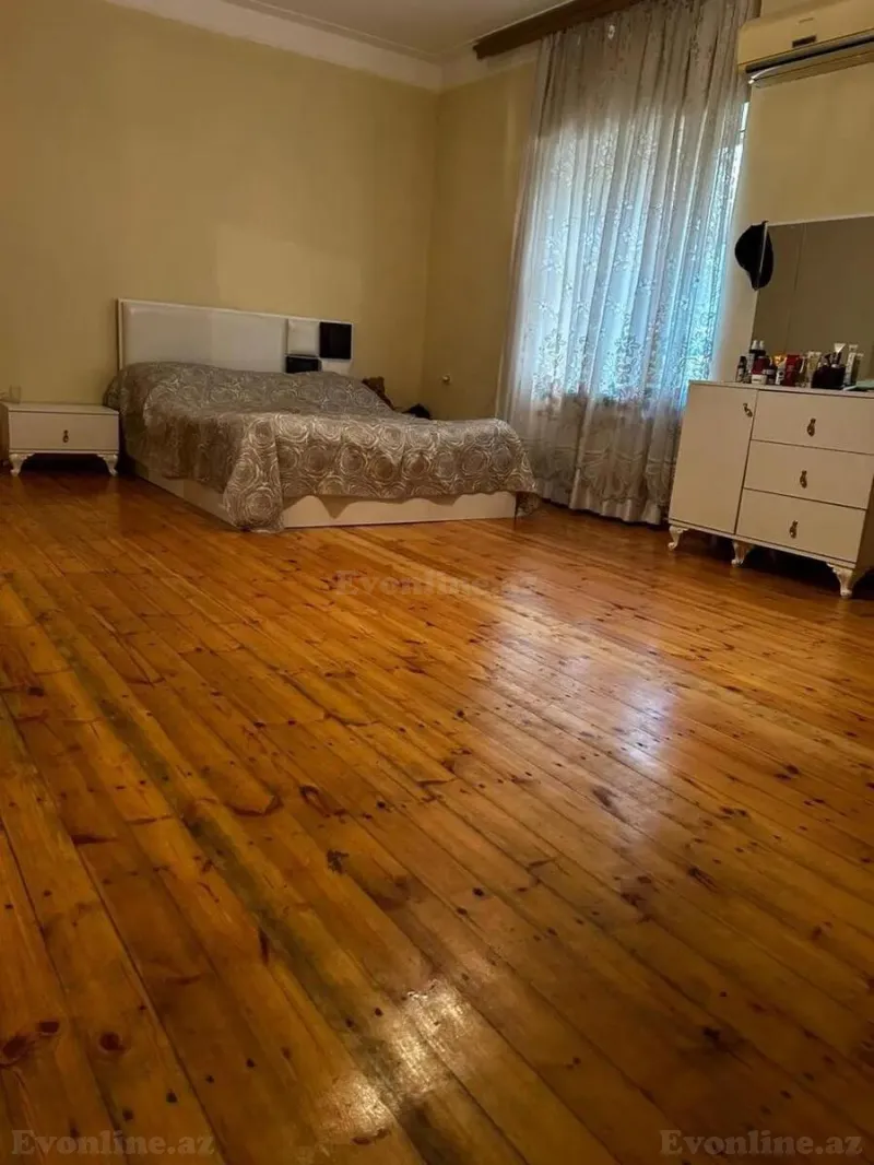 Satılır 3 otaqlı Mənzil Köhnə tikili 89 m² Elmlər Akademiyası m. - şəkil 2