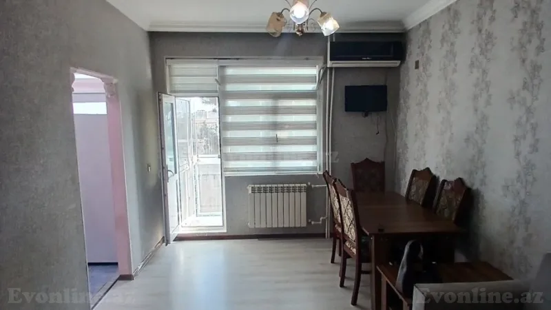 Kirayə verilir 2 otaqlı Mənzil Köhnə tikili 50 m² 3-cü mikrorayon