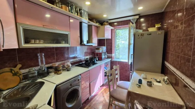 Satılır 2 otaqlı Mənzil Köhnə tikili 69 m² Yasamal - şəkil 10