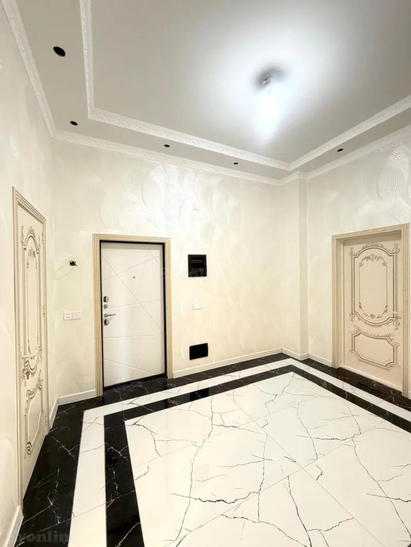 Satılır 2 otaqlı Mənzil Yeni tikili 81 m² Qara Qarayev m. - şəkil 3