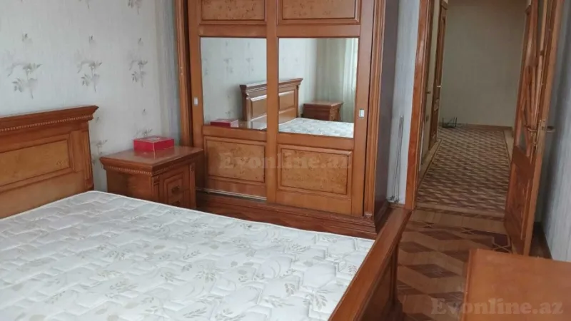 Kirayə verilir 2 otaqlı Mənzil Köhnə tikili 87 m² 8-ci mikrorayon - şəkil 10