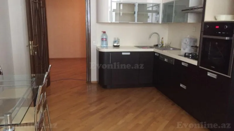 Satılır 3 otaqlı Mənzil Yeni tikili 130 m² Nəsimi r. - şəkil 5