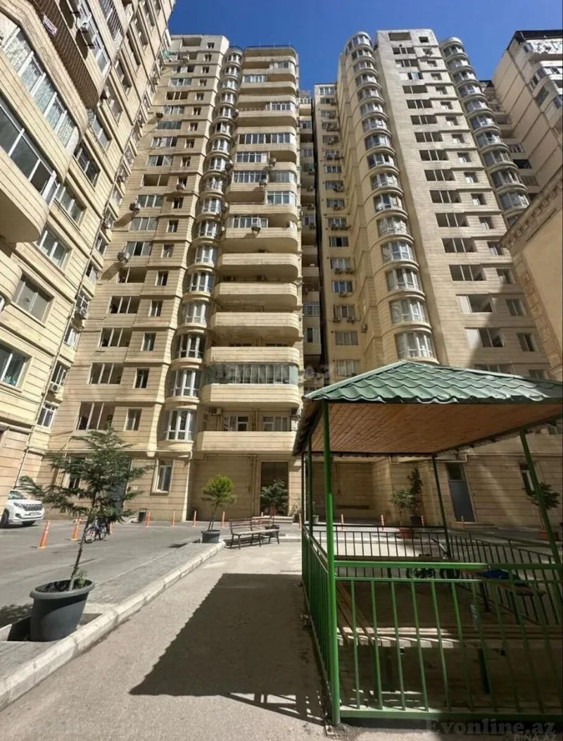Satılır 3 otaqlı Mənzil Yeni tikili 109 m² 8 Noyabr m. - şəkil 2