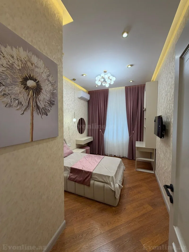 Satılır 4 otaqlı Mənzil Yeni tikili 145 m² 8 Noyabr m. - şəkil 8