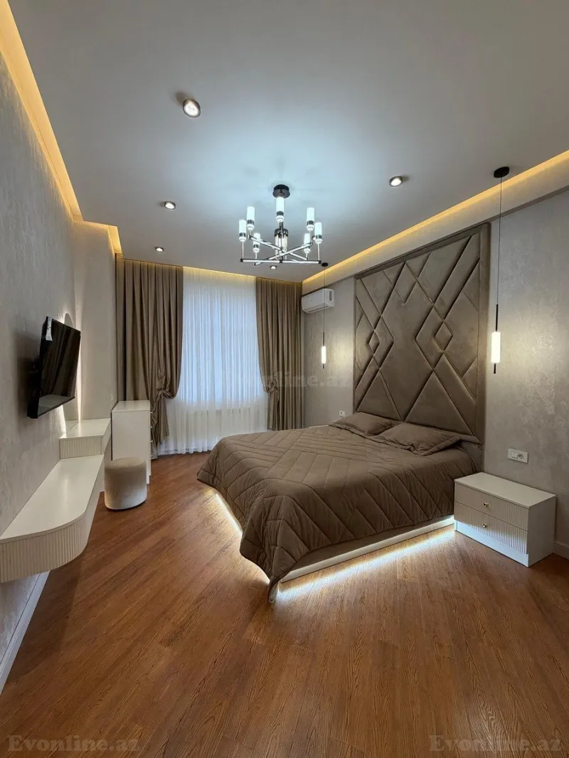 Satılır 4 otaqlı Mənzil Yeni tikili 145 m² 8 Noyabr m. - şəkil 9