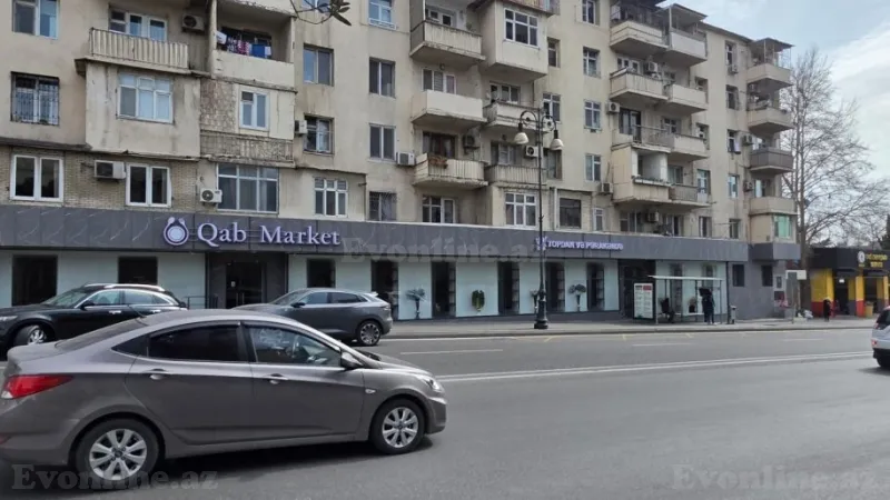 Kirayə verilir Obyekt 550 m² Xətai r.