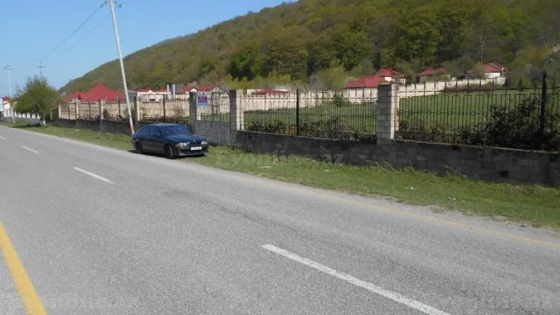 Torpaq Quba Satılır