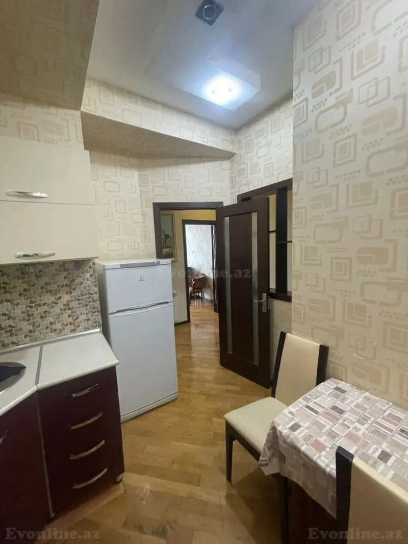 Kirayə verilir 2 otaqlı Mənzil Yeni tikili 75 m² Nərimanov r. - şəkil 8