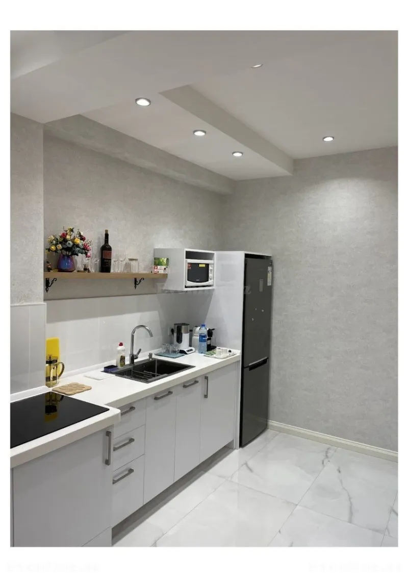 Kirayə verilir 2 otaqlı Mənzil Yeni tikili 70 m² Badamdar - şəkil 20