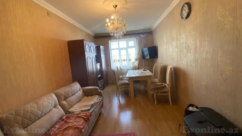 Satılır 3 otaqlı Mənzil Köhnə tikili 85 m² 9-cu mikrorayon