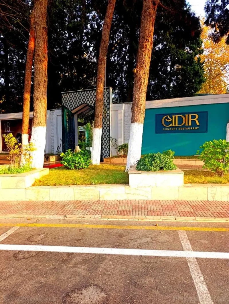 Satılır 2 otaqlı Mənzil Yeni tikili 92 m² Bakmil m. - şəkil 3