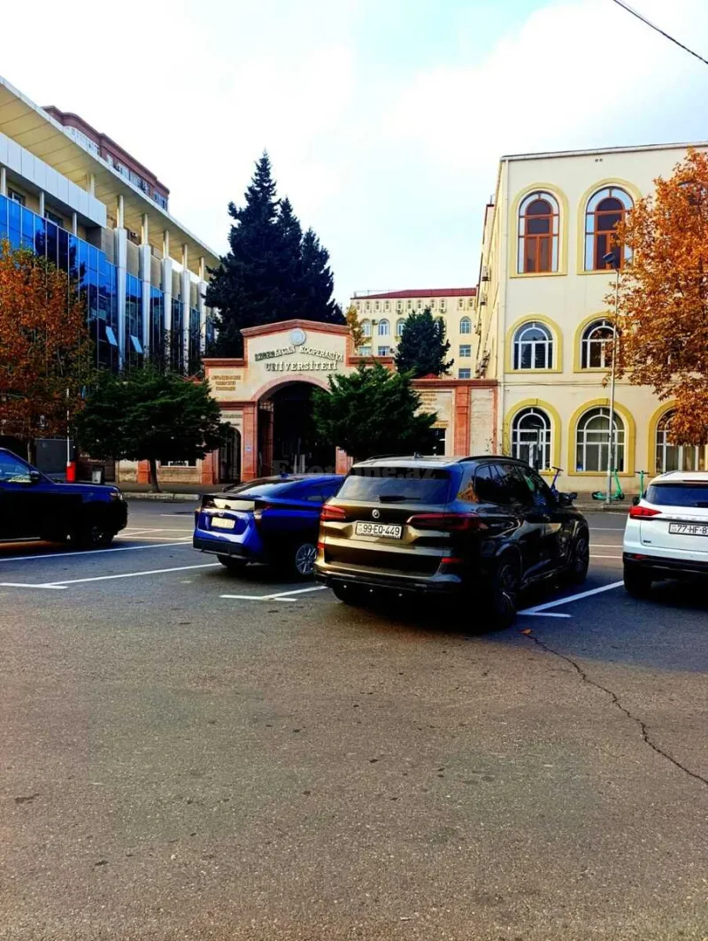 Satılır 2 otaqlı Mənzil Yeni tikili 92 m² Bakmil m. - şəkil 4