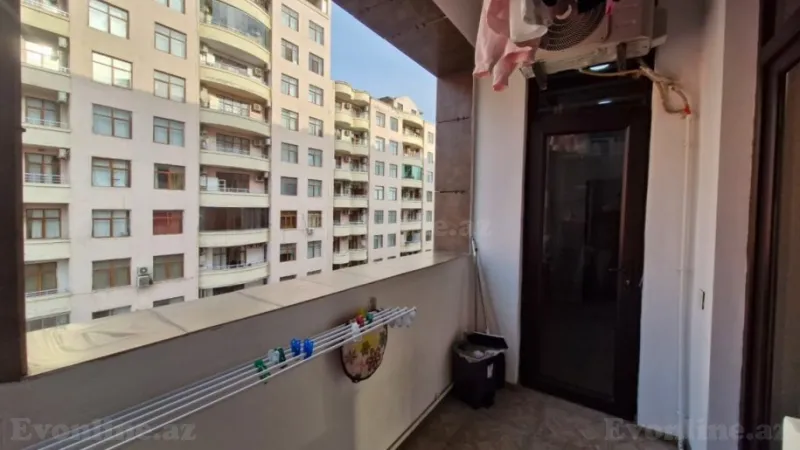 Satılır 4 otaqlı Mənzil Yeni tikili 146 m² 28 May m. - şəkil 18