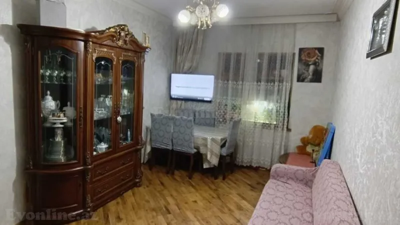 Satılır 2 otaqlı Mənzil Köhnə tikili 60 m² Suraxanı r.