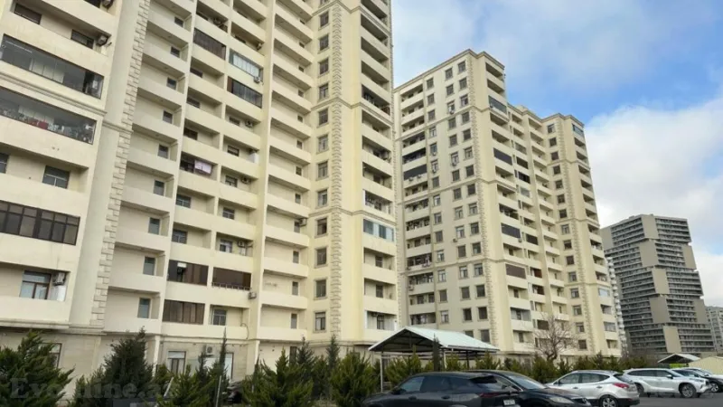 Satılır 3 otaqlı Mənzil Yeni tikili 96.6 m² Yasamal r. - şəkil 2