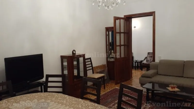 Kirayə verilir 2 otaqlı Mənzil Köhnə tikili 60 m² Sahil m. - şəkil 6