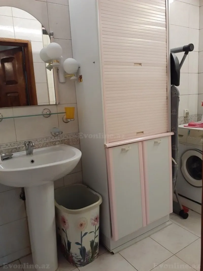 Kirayə verilir 2 otaqlı Mənzil Köhnə tikili 60 m² Sahil m. - şəkil 10