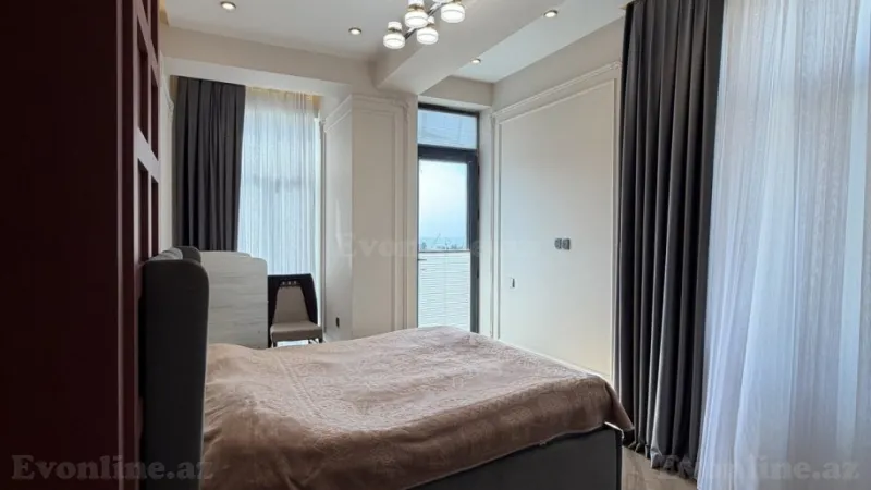 Satılır 4 otaqlı Mənzil Yeni tikili 131 m² Xətai r. - şəkil 11