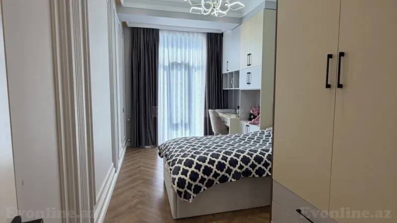 Satılır 4 otaqlı Mənzil Yeni tikili 131 m² Xətai r. - şəkil 15