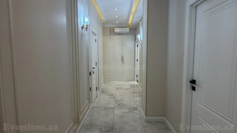 Satılır 4 otaqlı Mənzil Yeni tikili 131 m² Xətai r. - şəkil 17